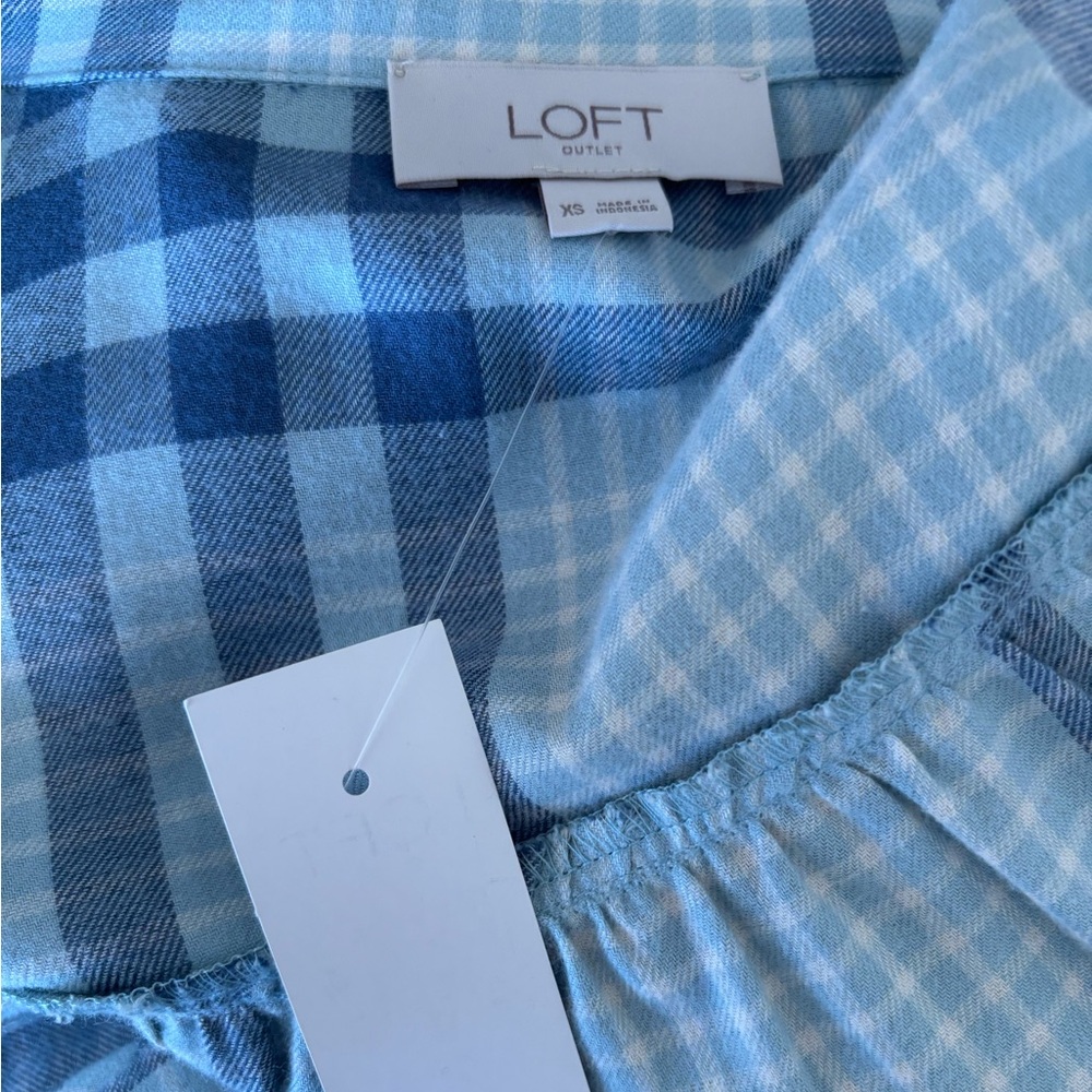 LOFT Outlet Plaid‎ Button Down Shirt Blue Women’s XS NWT - Picture 3 of 4